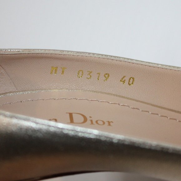 Christian Dior Gold Metallic Lambskin D-Moi Pumps size EU 40 / US 10 NEW $750 - Picture 7 of 10